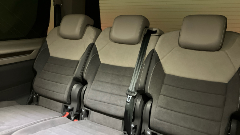 Volkswagen Multivan 2.0 TDI Style 5dr LWB DSG Diesel Estate